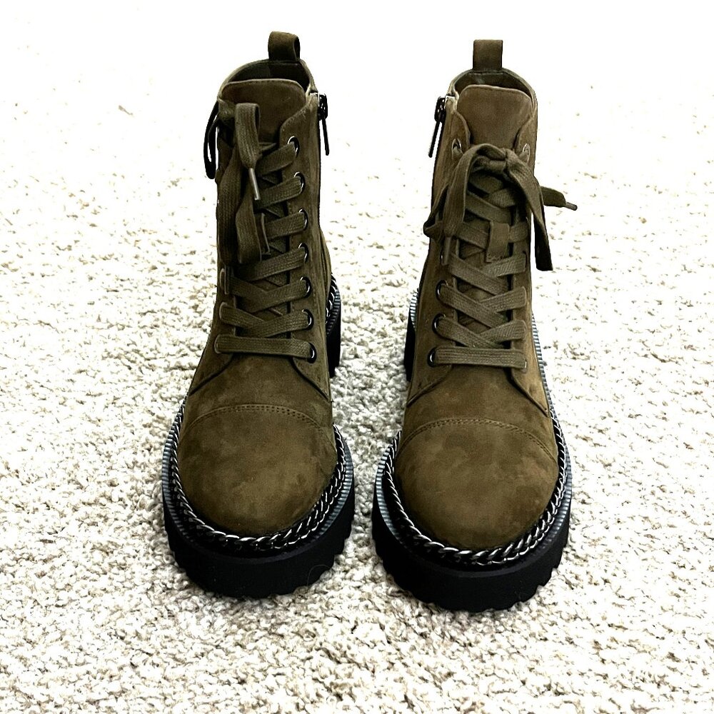 NIB Vince Camuto Mindita Chain Combat Boots Leather Size 7M Greek Olive Suede